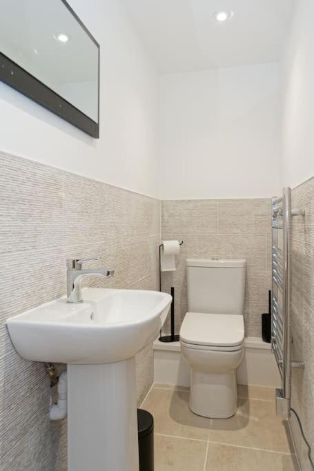 Stylish Beach Front Retreat 2 Bedrooms Herne Bay Eksteriør billede